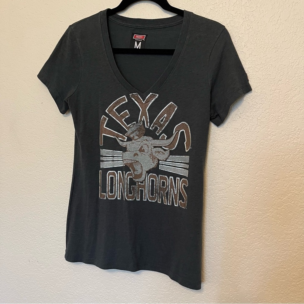 Tailgate Clothing Co University of Texas Longhorns Graphic V-Neck T-shirt Medium - Picture 9 of 9
